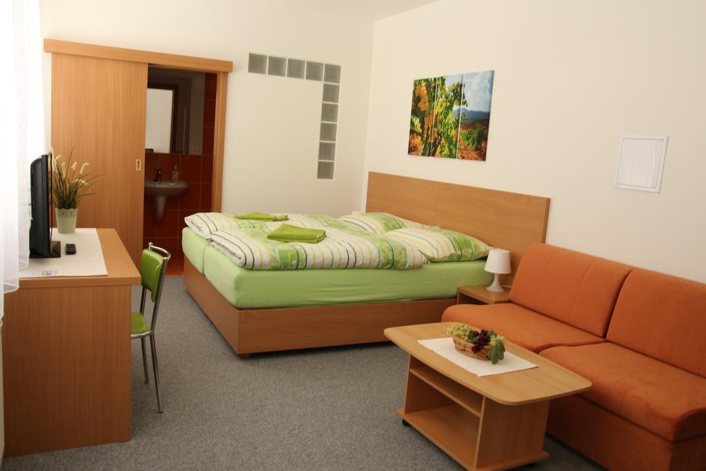 Penzion Bobule Stare Mesto  Room photo