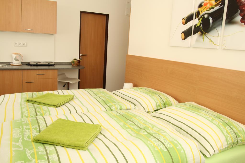 Penzion Bobule Stare Mesto  Room photo